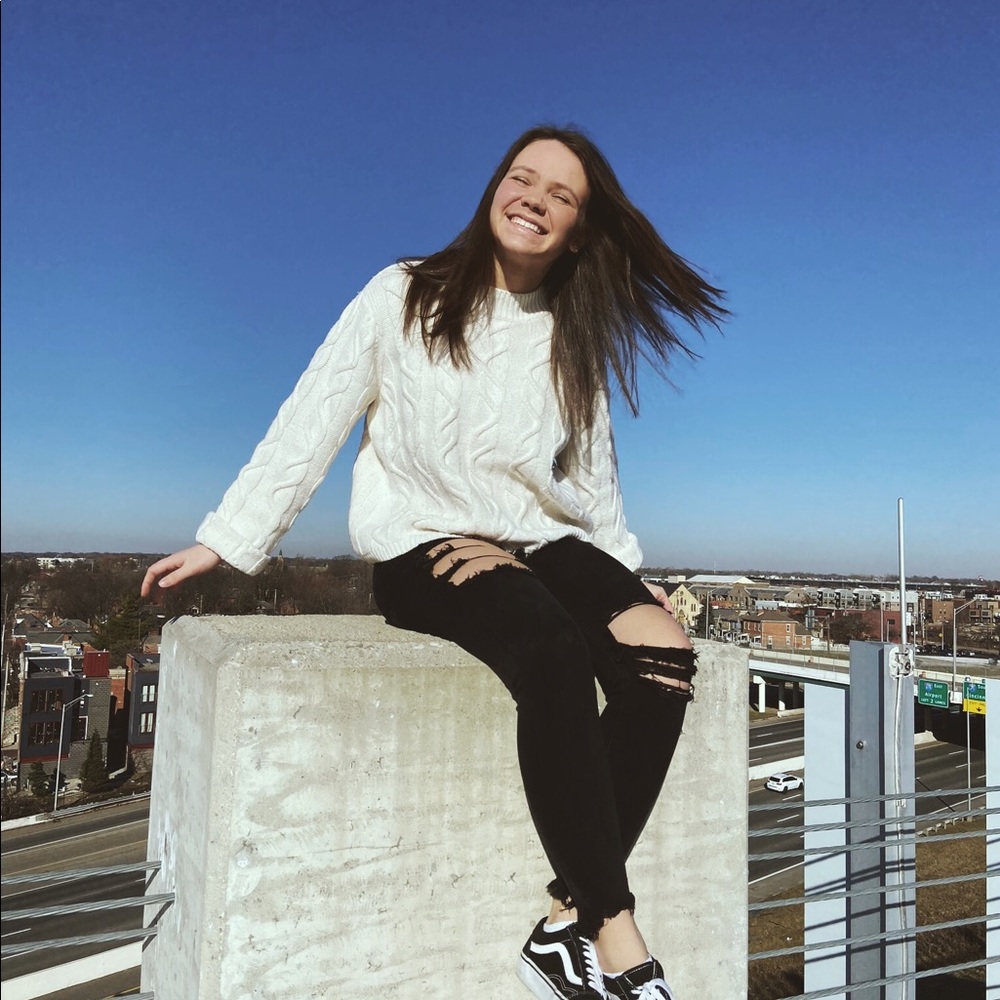 Meet your Posher, Becky